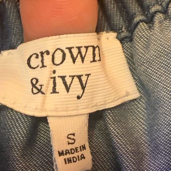 Crown & Ivy dress women’s small chambray blue embroidered pockets a-line - Picture 3 of 9